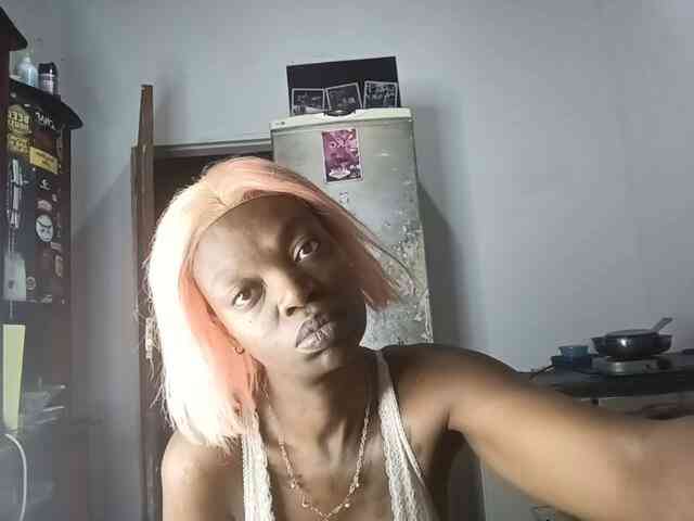 InstaG_TittyMonroe webcam