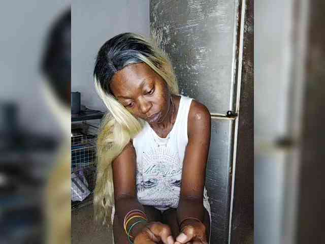 InstaG_TittyMonroe webcam