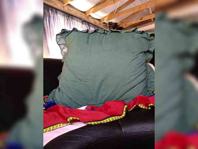 InstaG_TittyMonroe webcam