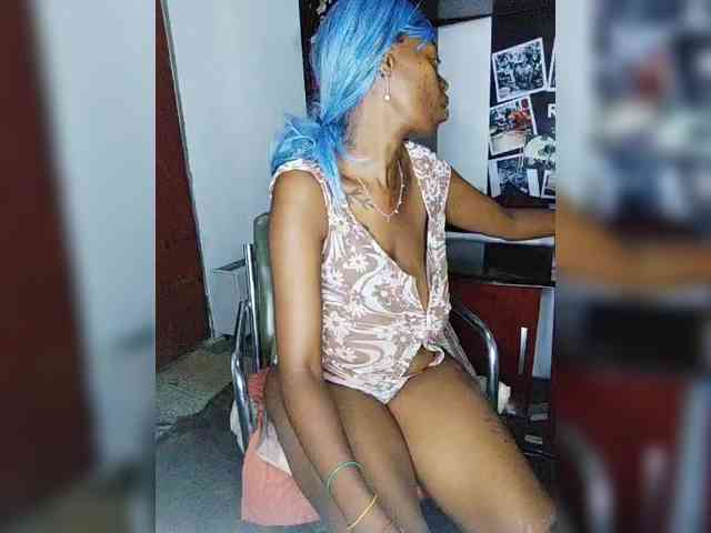 InstaG_TittyMonroe webcam