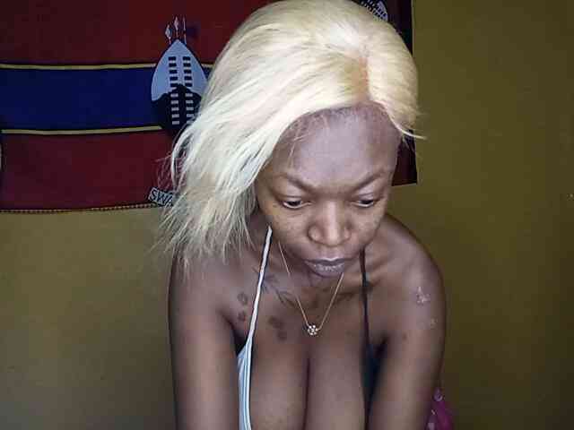 InstaG_TittyMonroe webcam