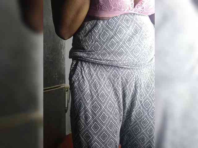 InstaG_TittyMonroe webcam