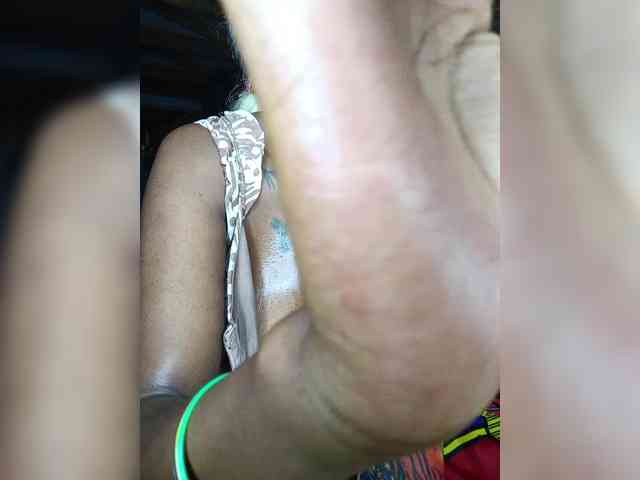 InstaG_TittyMonroe webcam