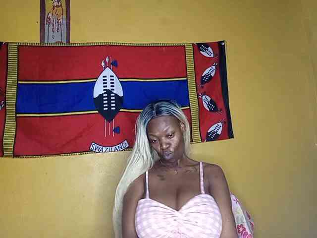 InstaG_TittyMonroe webcam