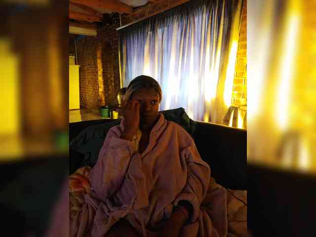 InstaG_TittyMonroe webcam