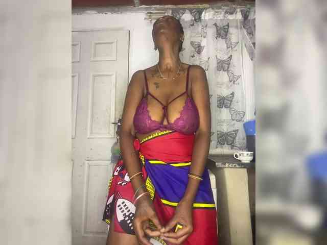 InstaG_TittyMonroe webcam