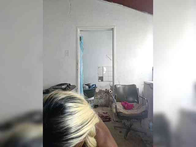 InstaG_TittyMonroe webcam