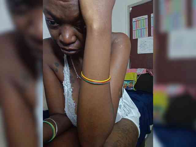 InstaG_TittyMonroe webcam