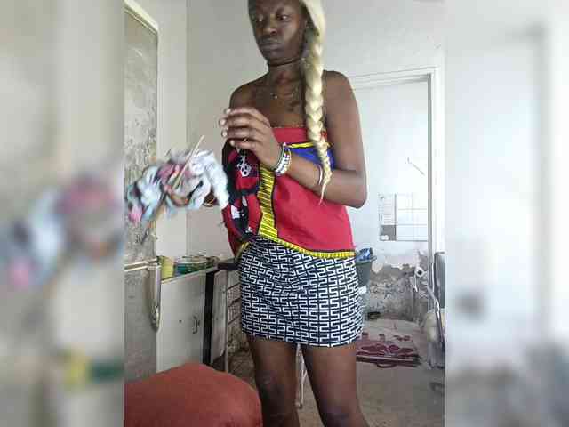 InstaG_TittyMonroe webcam