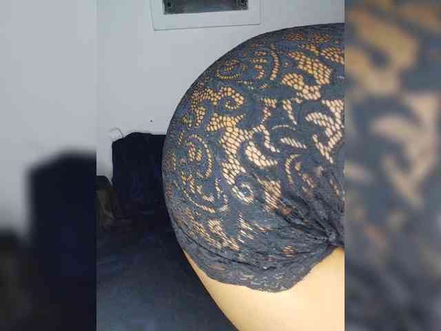 InstaG_TittyMonroe webcam