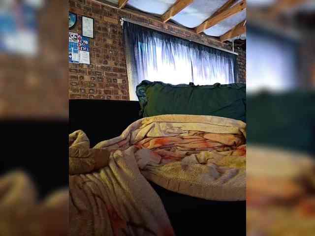 InstaG_TittyMonroe webcam