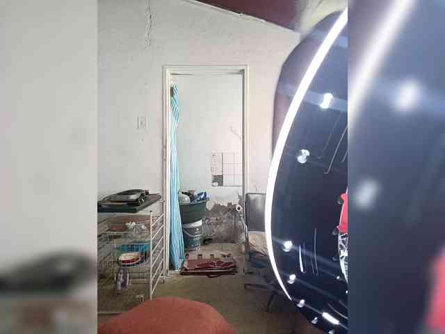 InstaG_TittyMonroe webcam