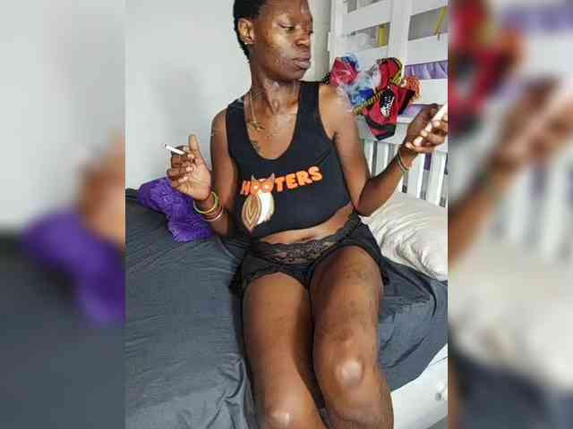 InstaG_TittyMonroe webcam