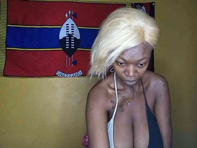 InstaG_TittyMonroe webcam