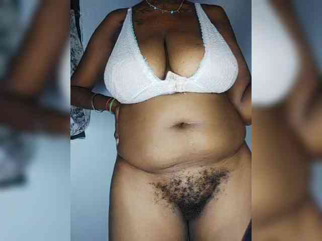 InstaG_TittyMonroe webcam