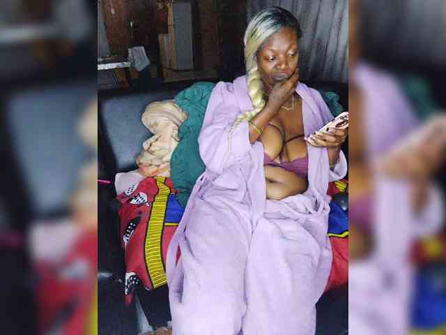 InstaG_TittyMonroe webcam