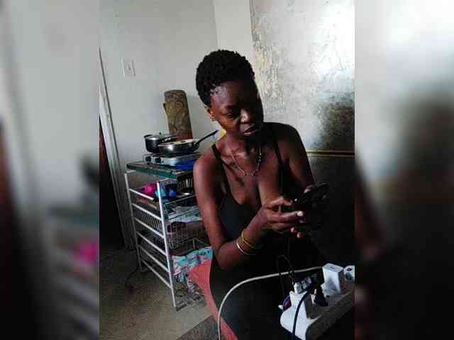 InstaG_TittyMonroe webcam