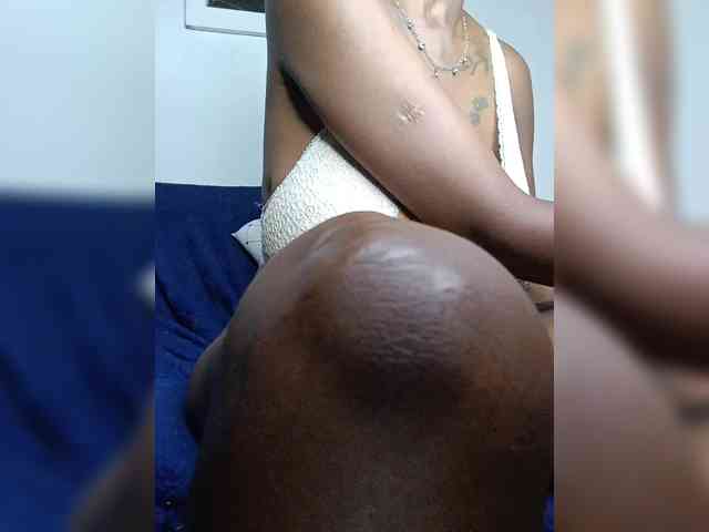 InstaG_TittyMonroe webcam