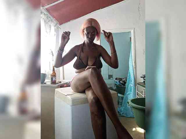 CleavageKING CleavageKING