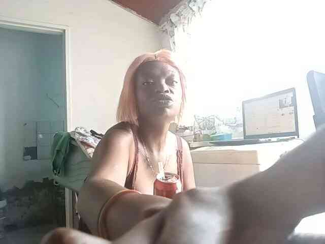 InstaG_TittyMonroe webcam