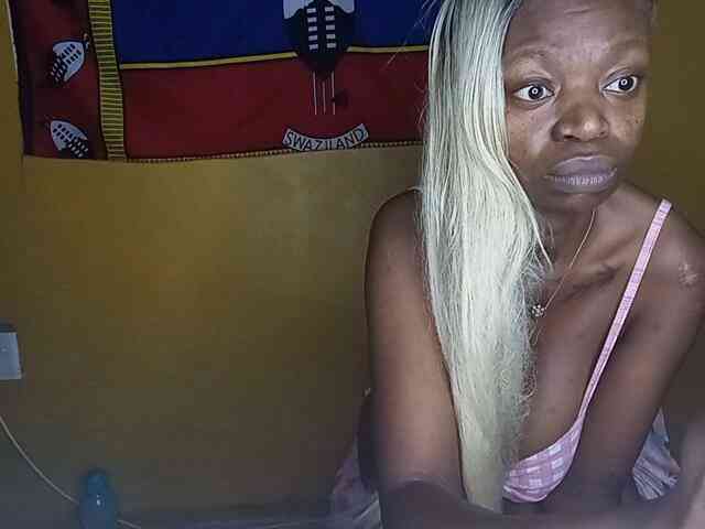 InstaG_TittyMonroe webcam