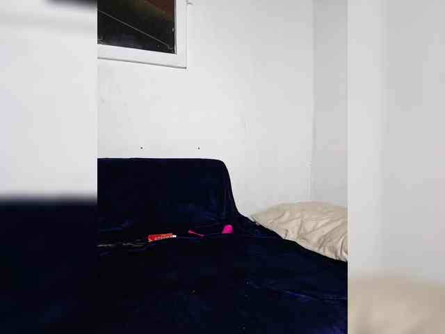 InstaG_TittyMonroe webcam