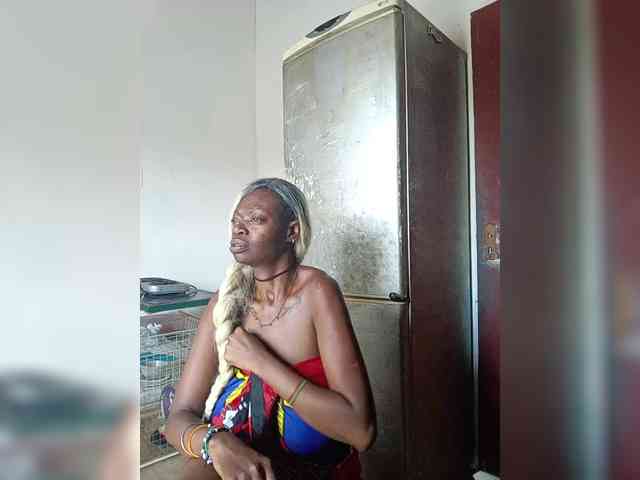 InstaG_TittyMonroe webcam