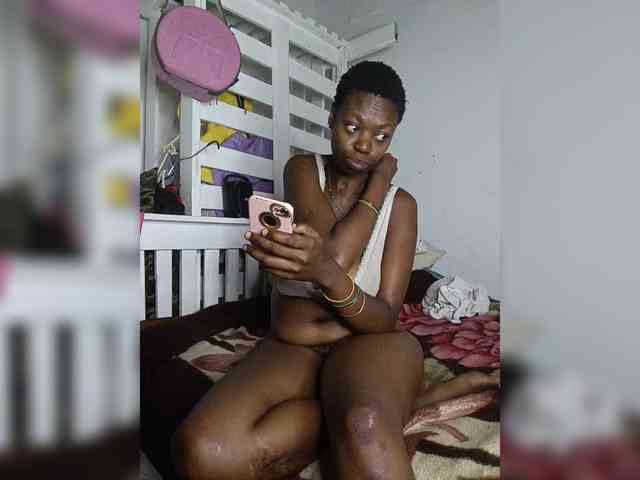 InstaG_TittyMonroe webcam