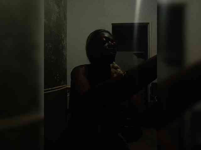 InstaG_TittyMonroe webcam