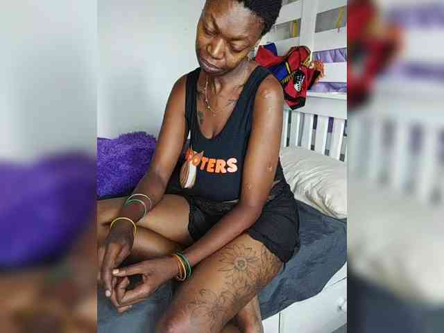 InstaG_TittyMonroe webcam