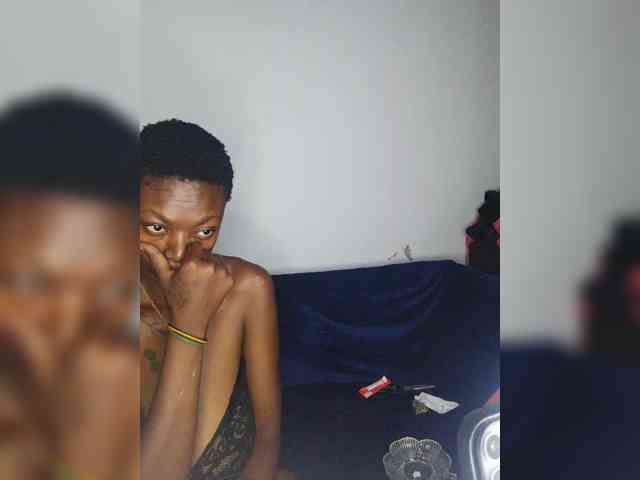 InstaG_TittyMonroe webcam