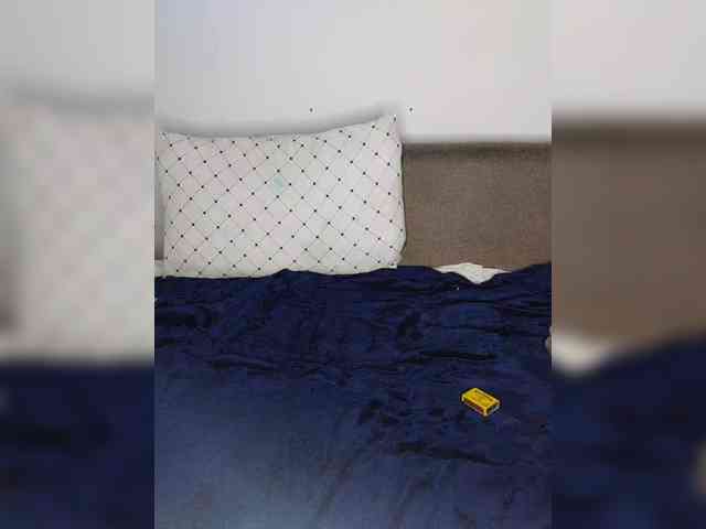 InstaG_TittyMonroe webcam