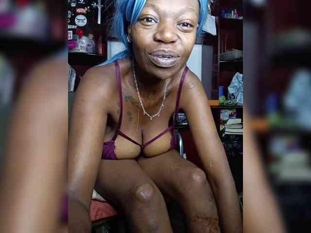 InstaG_TittyMonroe webcam