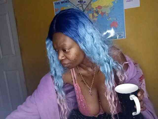 InstaG_TittyMonroe webcam