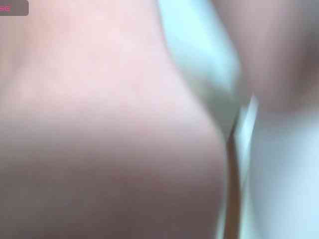 bigboobsrose1 webcam