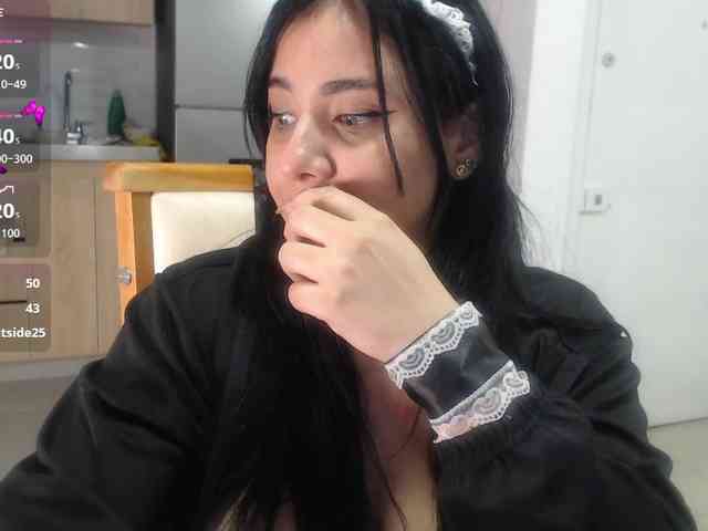 bigboobsrose1 webcam