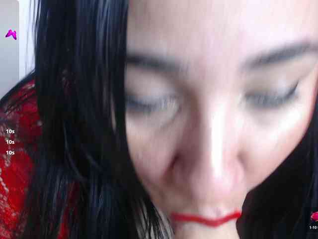 bigboobsrose1 webcam