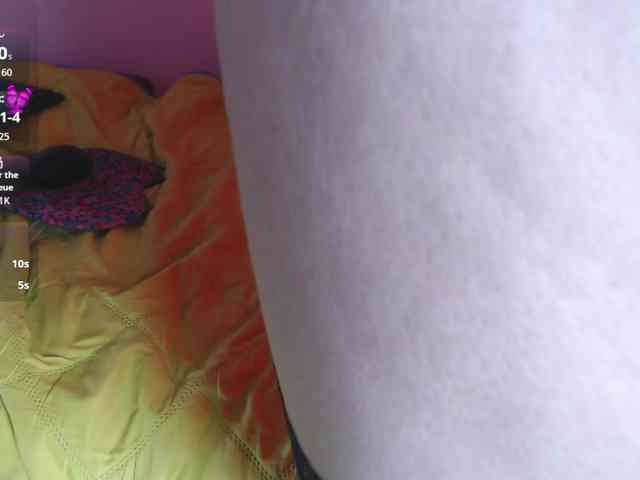 bigboobsrose1 webcam