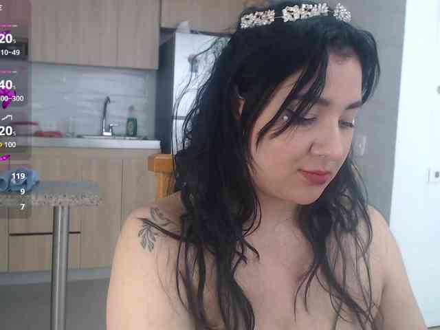 bigboobsrose1 webcam