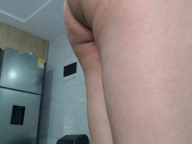 bigboobsrose1 webcam