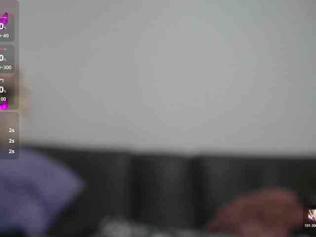 bigboobsrose1 webcam