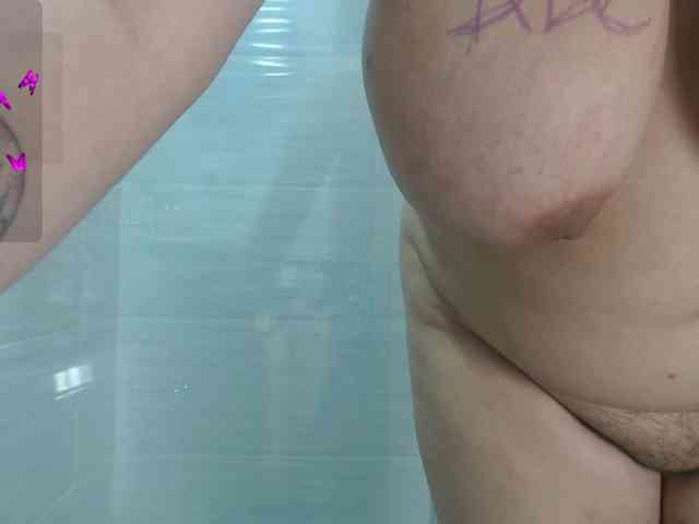 bigboobsrose1 webcam