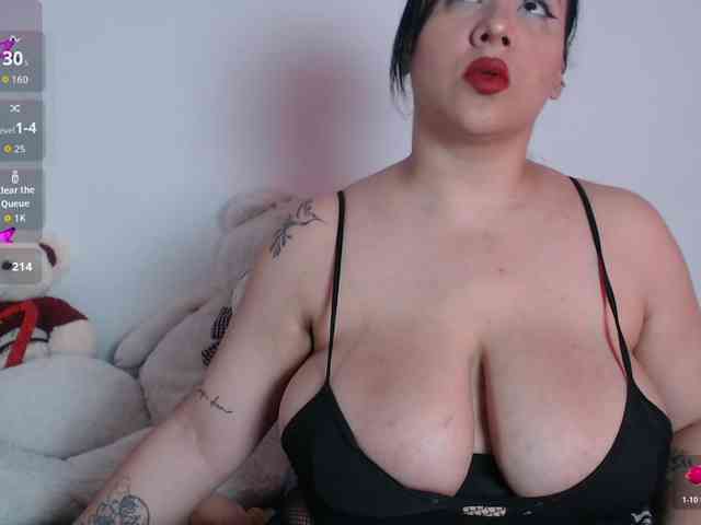 bigboobsrose1 bigboobsrose1