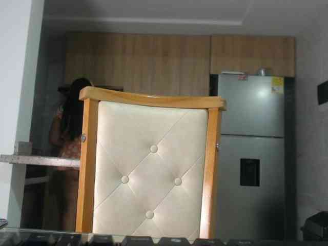 bigboobsrose1 webcam