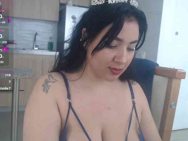 bigboobsrose1 webcam