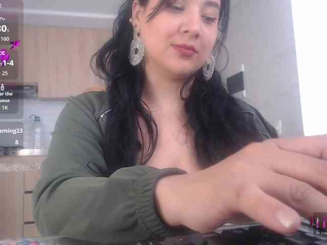 bigboobsrose1 webcam