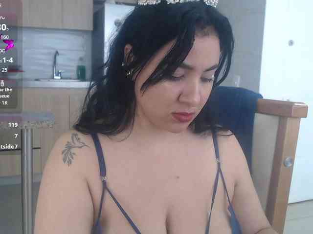 bigboobsrose1 webcam