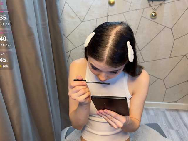 SofiaSuper's BongaCams show and profile