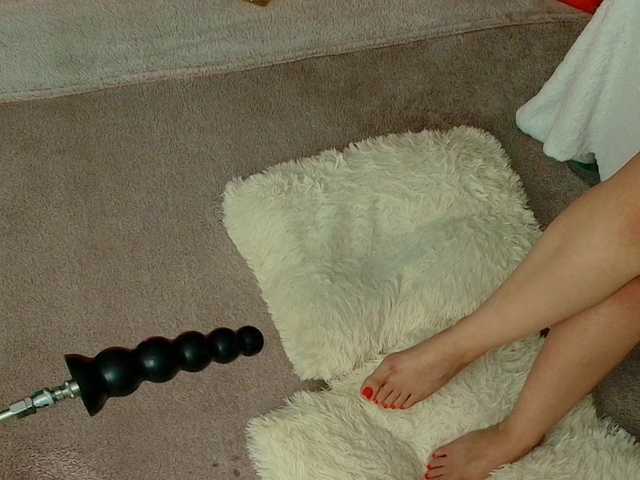 Emma-Donovani's BongaCams show and profile