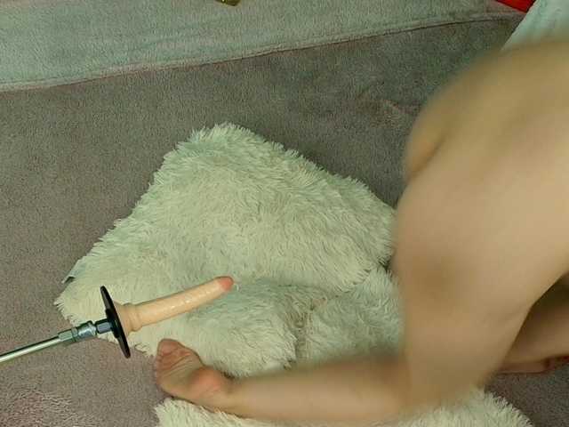 le modèle Emma-Donovani est en webcam porno dans un show sur le site bongacams, il possède les tags suivants: White/Caucasian,Blonde,Shaved